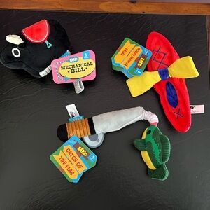 NWT Big Shake Lake Dog Tpy Collection